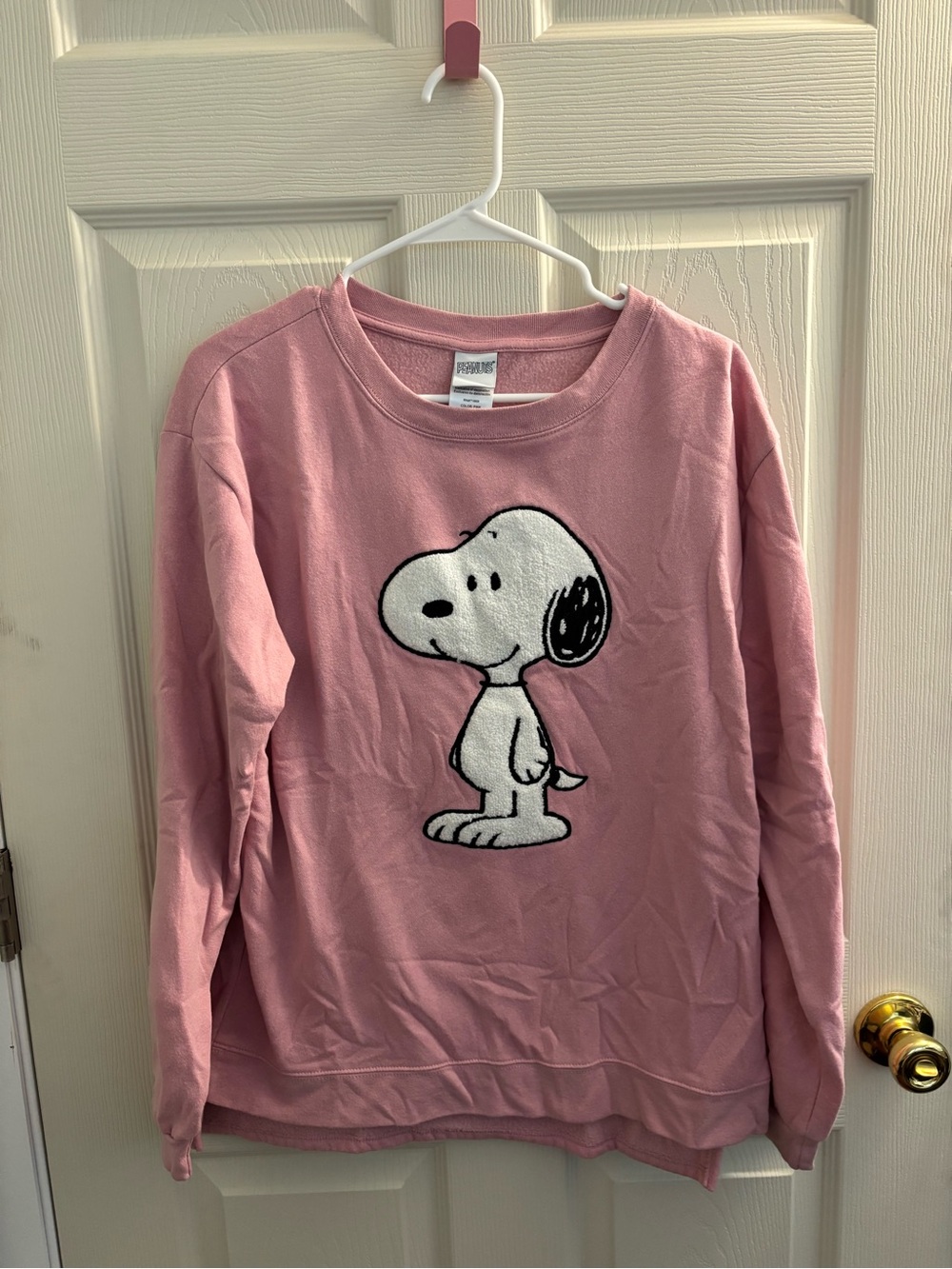 Women’s Pink Snoopy Graphic Sweatshirt XL